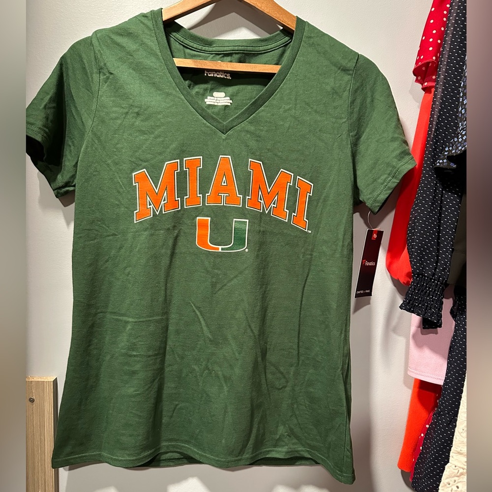 NWT Women’s U Miami short sleeve shirt